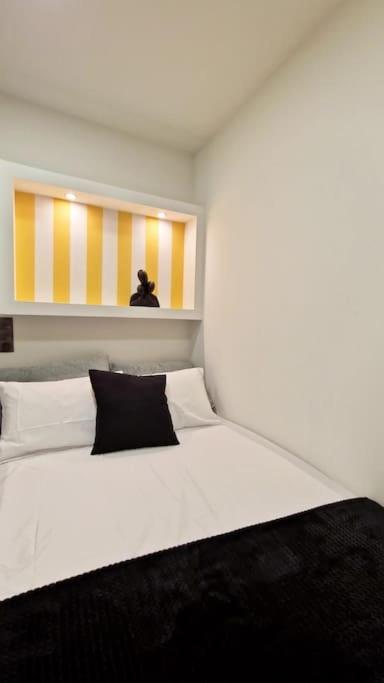 Faronita - Luxury Apt In The Heart Of Kalamata Exteriör bild
