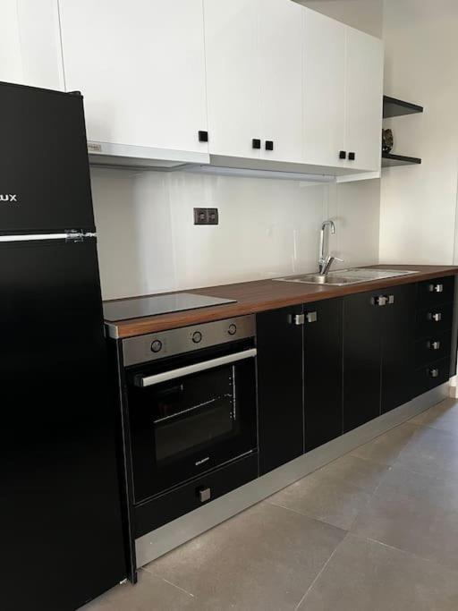 Faronita - Luxury Apt In The Heart Of Kalamata Exteriör bild